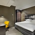 Amsterdam Forest Hotel 3*