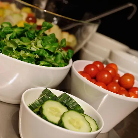 Amsterdam Forest Hotel