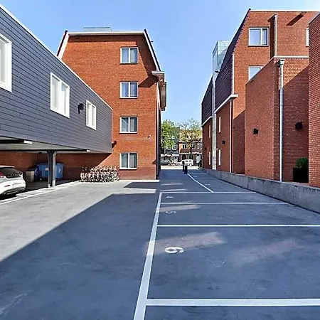 Hotel Amsterdam Forest 3*