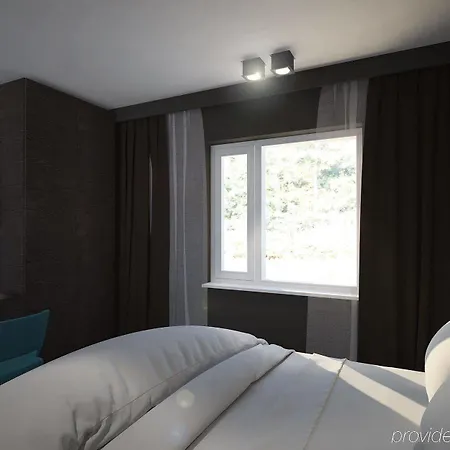 Amsterdam Forest Hotel 3*