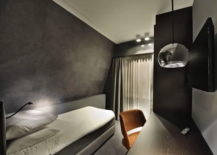 阿姆斯特丹森林酒店