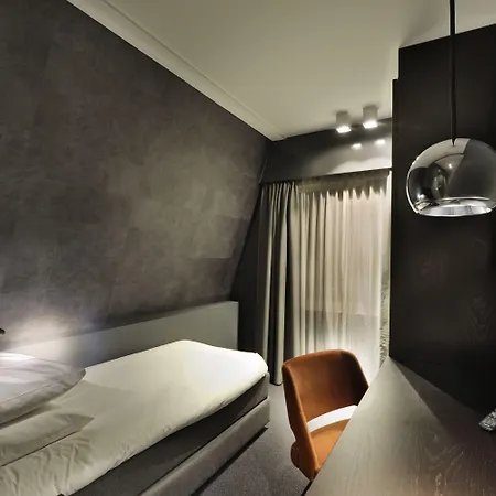 アムステルダム フォレスト